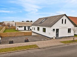 5 Star Holiday Home in Lokken