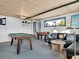 5 Star Holiday Home in Lokken