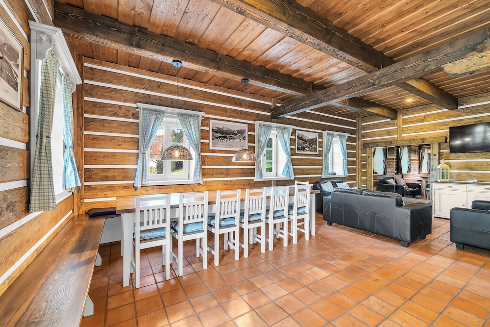 Villa Near Krkonose National Park