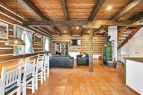 Villa Near Krkonose National Park