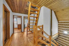 Villa Near Krkonose National Park
