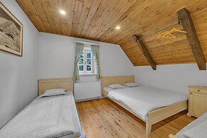 Villa Near Krkonose National Park