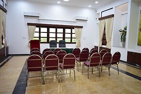 Balaram Palace Resort