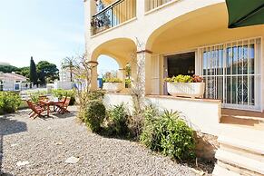 Apartment in Roses Near Sandy Beach