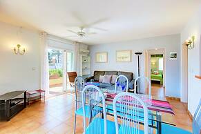 Apartment in Roses Near Sandy Beach