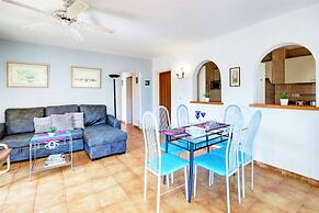 Apartment in Roses Near Sandy Beach
