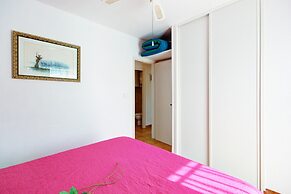 Apartment in Roses Near Sandy Beach
