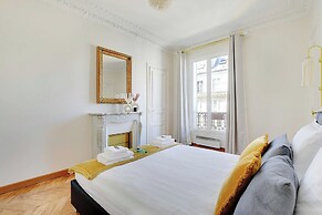 Modern Apartment - 2bd/4p - Louvre/marais