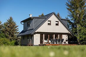 Villa in Dolni Branna With Sauna