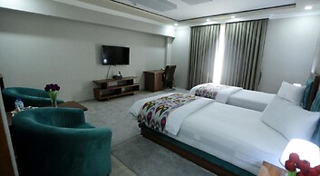 Akhsikent Hotel