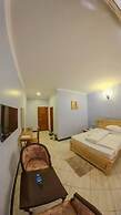 Hideway Resort