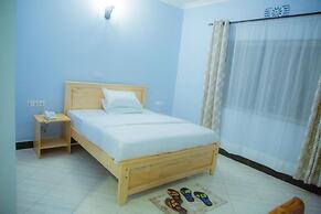 Hideway Resort