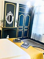 Studio Royal