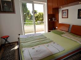 Comfortable and Sunny Rovinj Apartment