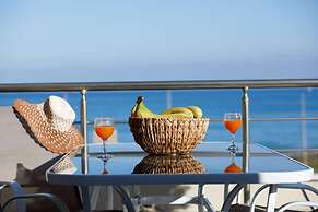 Oak Wood - Sea View Exclusive Maisonette