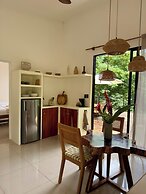 Maze Lodge