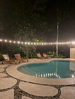 Maze Lodge