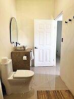 Maze Lodge