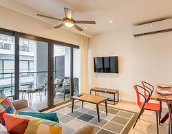 Luxe Apartments near famous 5th Ave