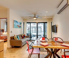 Luxe Apartments near famous 5th Ave