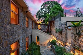 YAOJIA WATERFALL VILLAGE RESORT