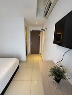 Maca Hotel by Sky Hive