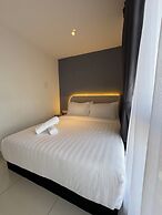 Maca Hotel by Sky Hive
