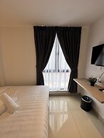 Maca Hotel by Sky Hive