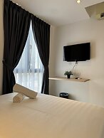 Maca Hotel by Sky Hive