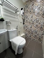 Maca Hotel by Sky Hive