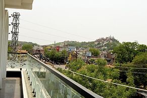Triveni Gest House