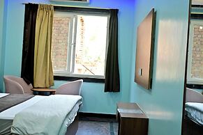 Triveni Gest House