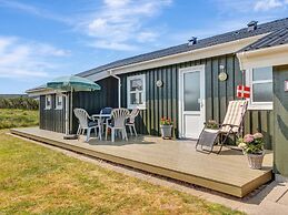 5 Star Holiday Home in Lokken