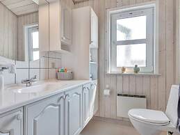 5 Star Holiday Home in Lokken