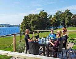 Tranquil Villa for 8 Guests