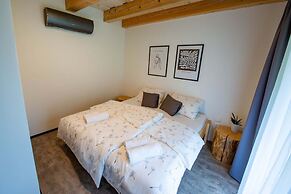 Apartment Near Pernstejn Castle in Smrcek