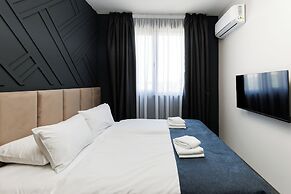 Nest Suites