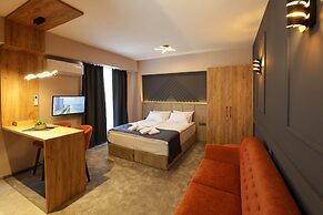 Nest Suites