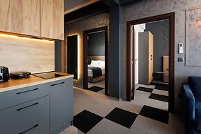 Nest Suites