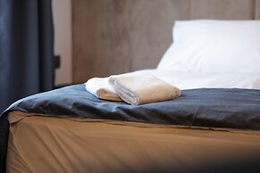 Nest Suites