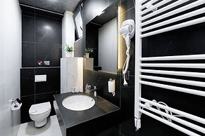 Nest Suites
