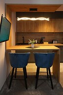 Nest Suites