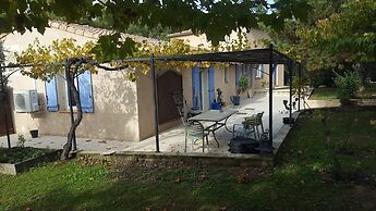 DOUCEUR DES MEES