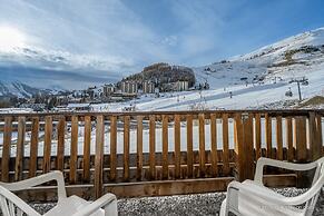 Apartment in Orcieres by Ski Slopes & Pool