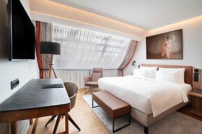 Radisson Collection Hotel, Basilica Budapest