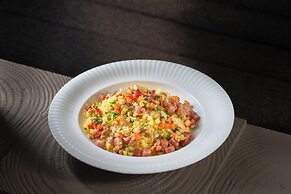 voco Sanya Dadonghai by IHG