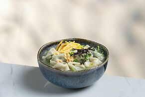 voco Sanya Dadonghai by IHG