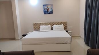 Gateway Airport Hotel