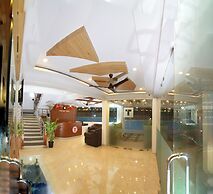 Gateway Airport Hotel