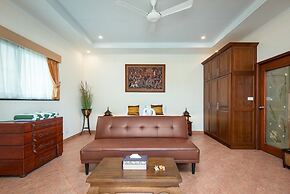 Sahaswara Luxury Villa Pattaya